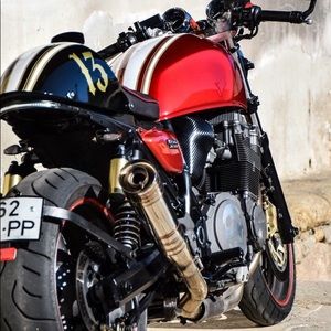 Meet your Posher, Jonathan